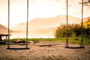 左手のリードでスイングを上達させる方法は？